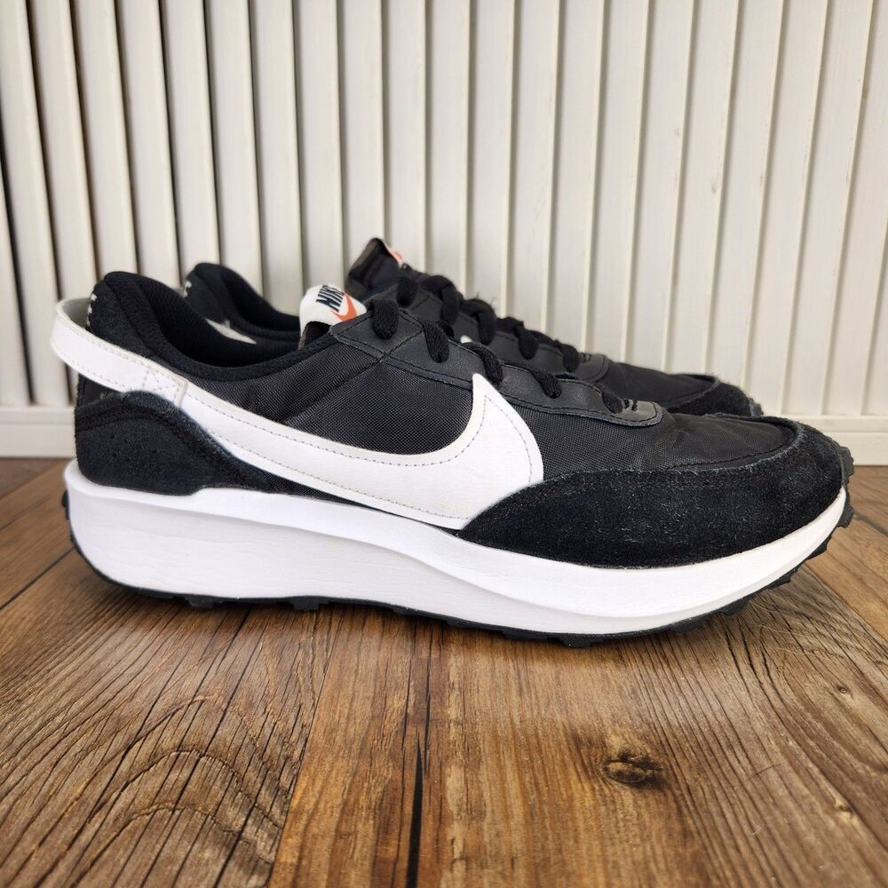 Nike Waffle Debut Mens Sz 8.5 Black White Trail Running Sneaker Shoes DH9522-001